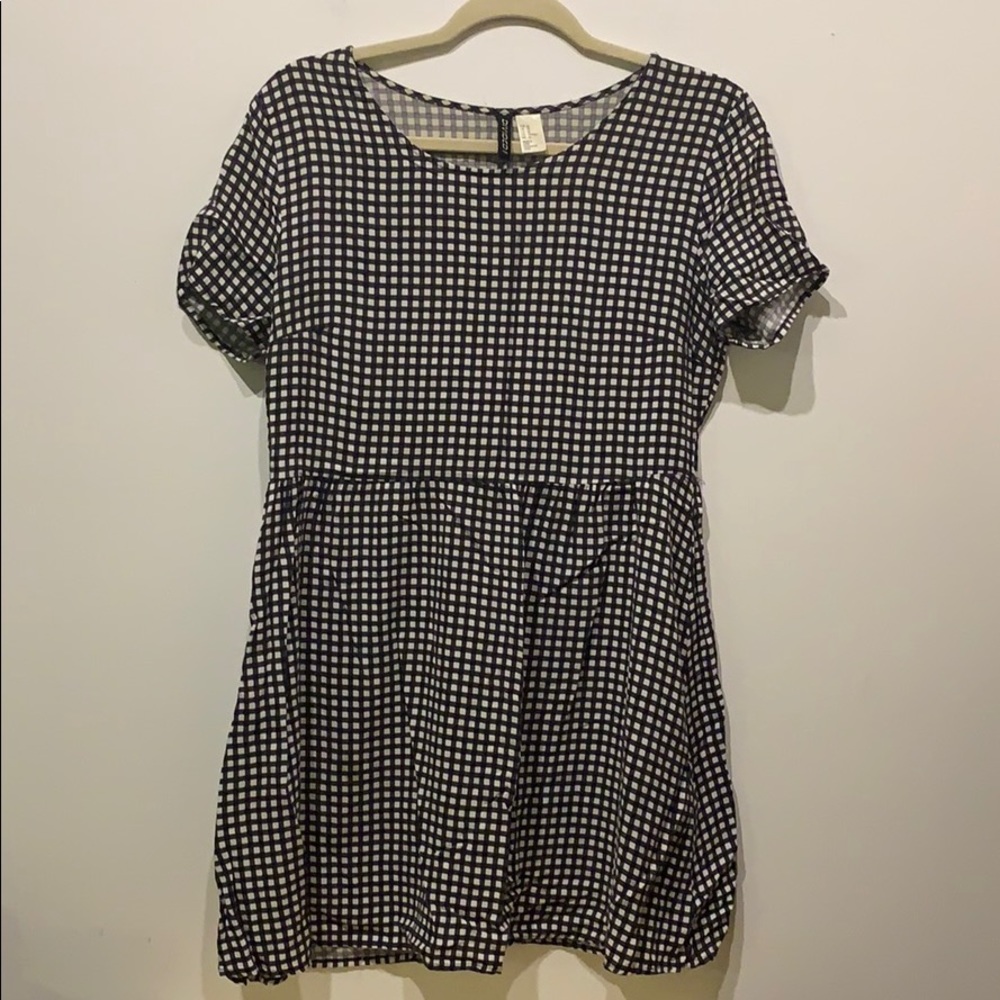 H&M Divided Black and White Gingham Babydoll Dress